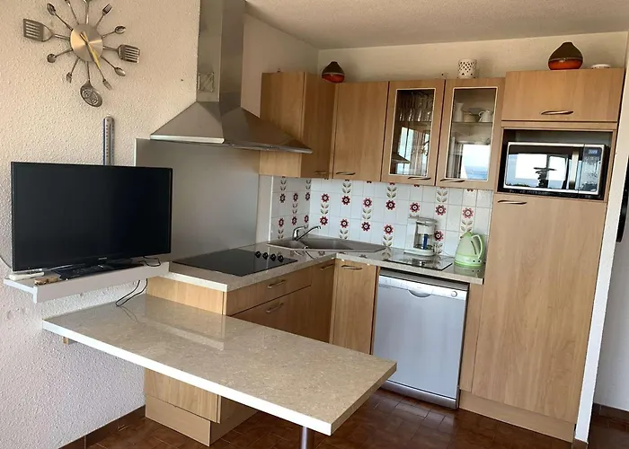 Spacieux 3 Pieces Avec Clim Et Parking, Vue - Fr-1-731-122 Apartamento