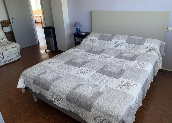 Apartamento Spacieux 3 Pieces Avec Clim Et Parking, Vue - Fr-1-731-122 *